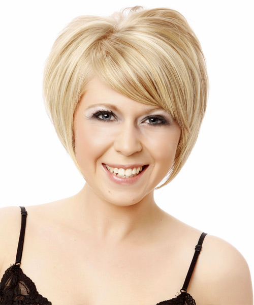 Short And Straight Tapered Hairstyle With Jagged Cut Layers
