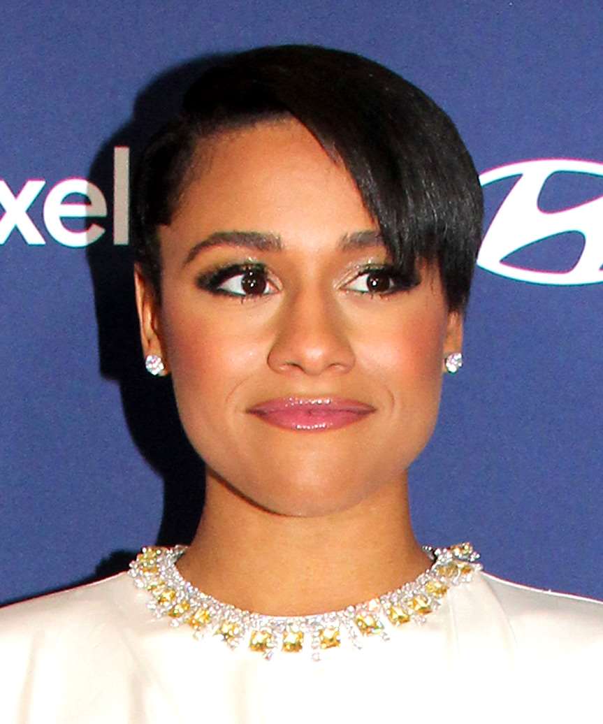 Ariana DeBose     Black   Haircut