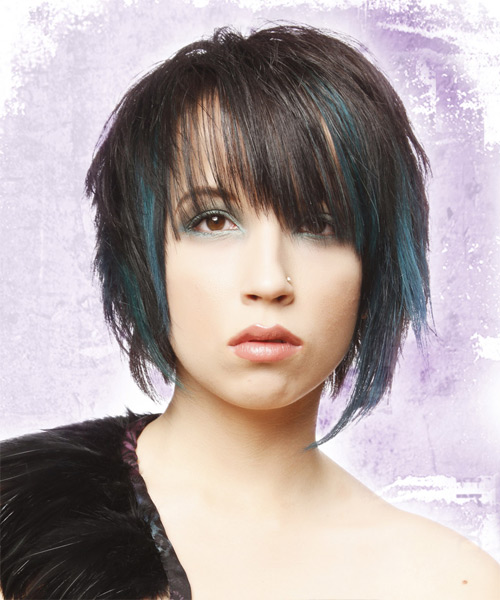 Short And Straight Hairstyle With Volume