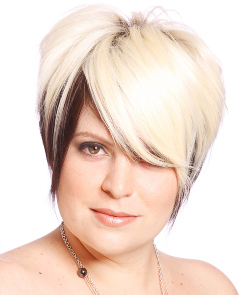 Short Two-Tone Light Chocolate And Blonde Hairstyle With Tapered Back