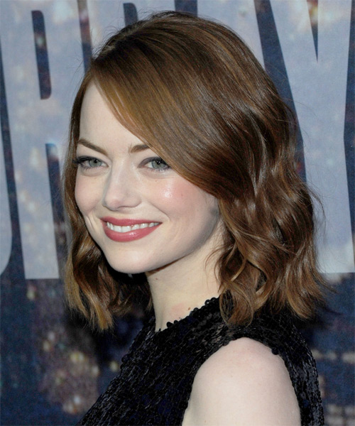Emma Stone Medium Wavy    Brunette   Hairstyle - side on view