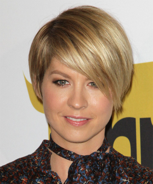 Jenna Elfman Short Straight   Dark Golden Blonde   Hairstyle   with Light Blonde Highlights