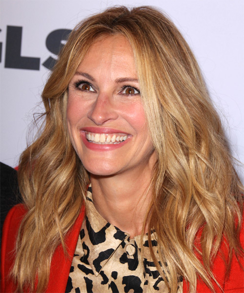 Julia Roberts Long Wavy   Dark Copper Blonde   Hairstyle   with Light Blonde Highlights - side on view