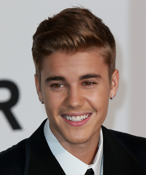 Justin Bieber Short And Tidy Formal Hairstyle