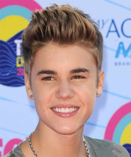 Justin Bieber Short Straight   Dark Caramel Blonde   Hairstyle