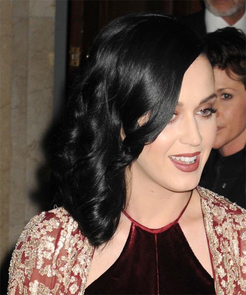 Katy Perry Medium Wavy   Black Ash    Hairstyle - side on view