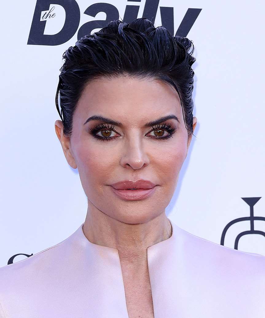 Lisa Rinna Short Slicked-Back Hairstyle