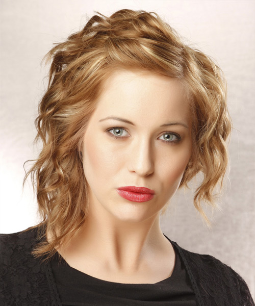 Medium Wavy   Dark Golden Blonde  Hairstyle   with Light Blonde Highlights