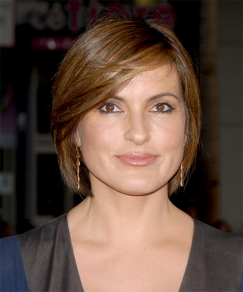 Mariska Hargitay Medium Straight    Brunette Bob  Haircut with Side Swept Bangs