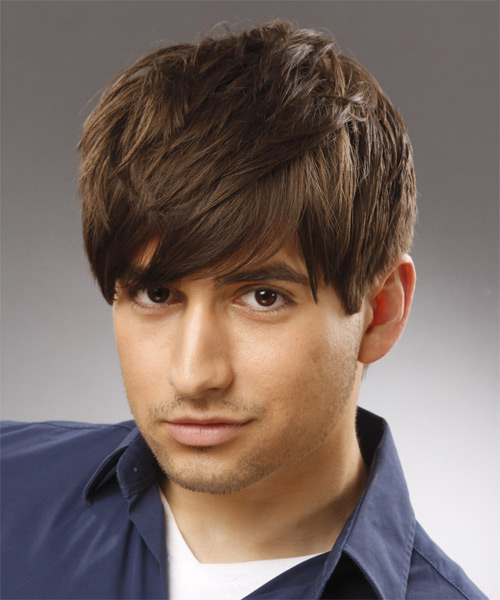 Short Hairstyle With Bangs For Men - side on view