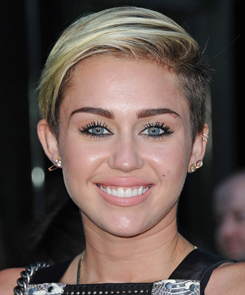 Miley Cyrus Short Straight   Light Ash Blonde   Hairstyle