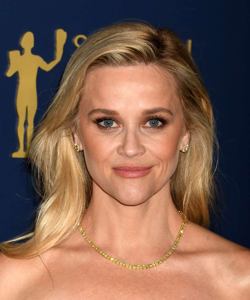 Reese Witherspoon Long Everyday Hairstyle