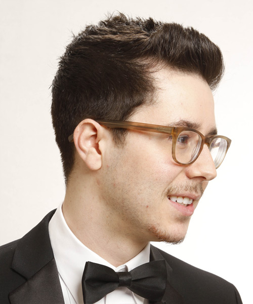 Short And Tidy Hairstyle For Men - side view