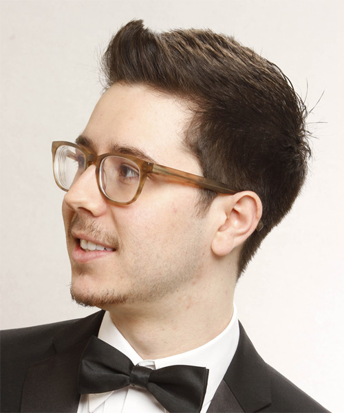 Short And Tidy Hairstyle For Men - side on view