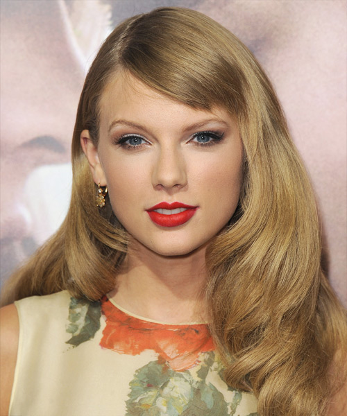 Taylor Swift Smooth Blow-Waved Hairstyle Long Straight     Hairstyle with Side Swept Bangs