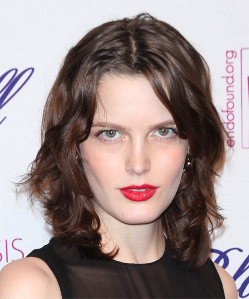 Zlata Mangafic Medium Wavy    Hairstyle 